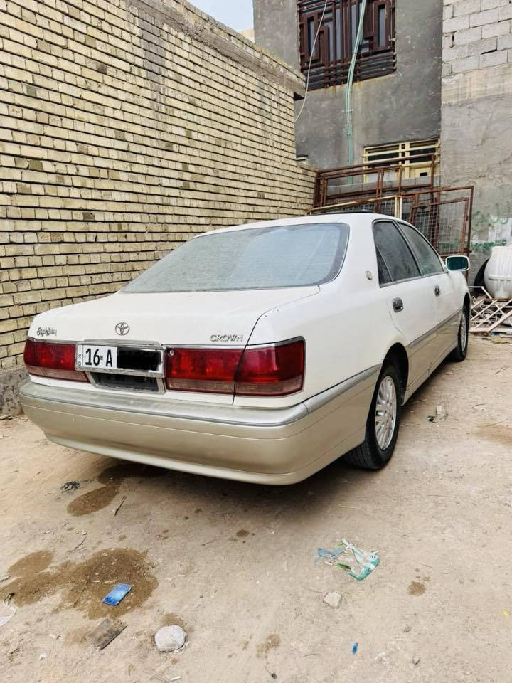 فقط بيع فقط بيع لهم صلي على محمد وآل محمد 
ملكة للبيع فقط 4 دكم فول فتحة كرستال اصل موديل 2000 اصل دي فور الكبير D4 كير محرك زيرو حدادية تخم تاير كلة جديد
رقم انكليزي مداور سعر 100 الاستفسار... ‭٠٧٨٢ ٢٢٥ ٨٧٧٦‬
