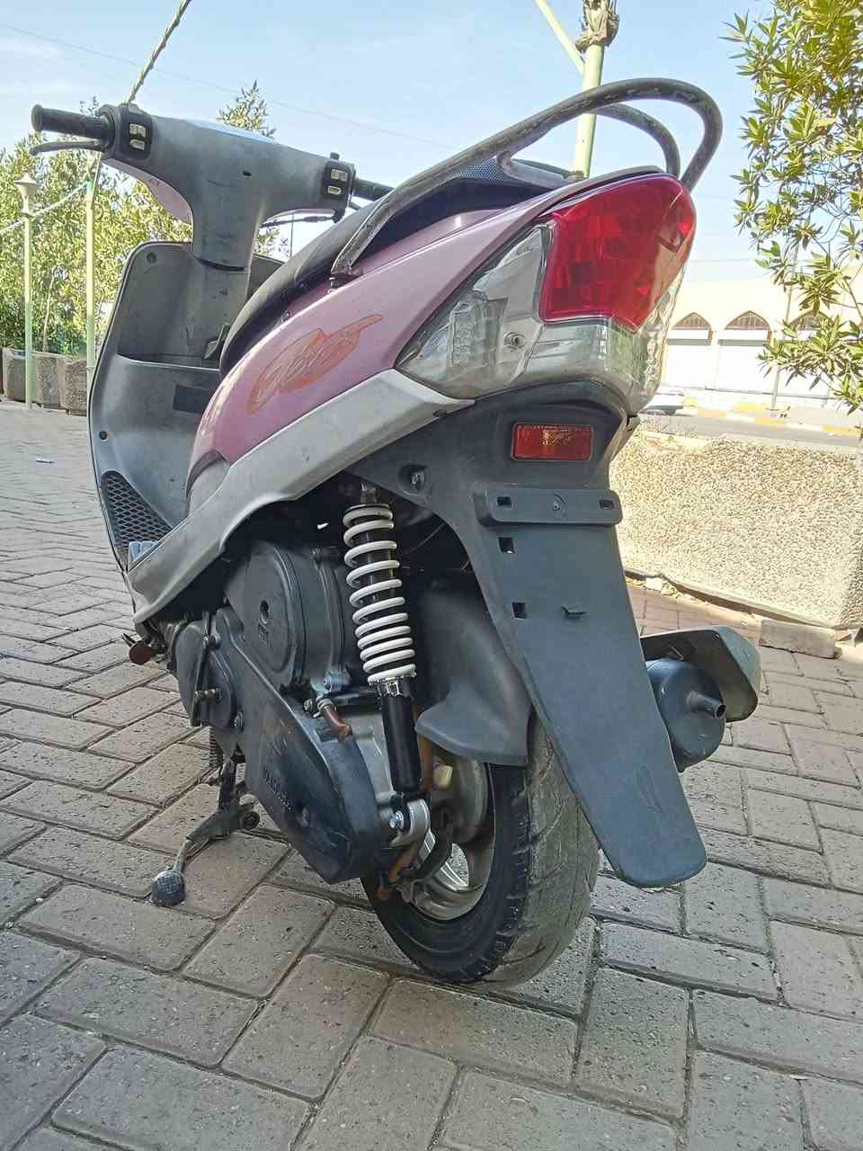 السلام عليكم شباب دراجات ماكسات منغوليات مال رمبة كلشي بيهن ابلادي وكلشي بيهن شغال شلعة ومعدل ونعومة متنسمع برغي واحد ما مفتوح بيهن العنوان بغداد باب المعضم ولا ستفسار ***********
