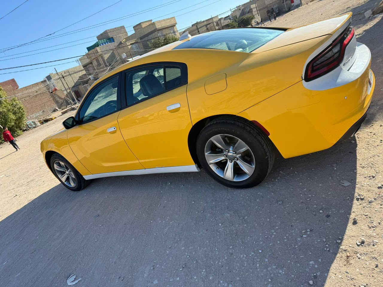 للبيع 👇🏻🔥
السلام عليكم جارجر موديل 17 معلايه21 حادثه 3قطع بدون ضربه بس سرقه نفس القطع مشدودات مكينه وكير وحداديه جاهز من كلشي السعر 165مكان السيار كربلاء المقدسة  خطها بغداد وكربلاء  ملاحضه مكلف بل نشر راعي السياره ***********
