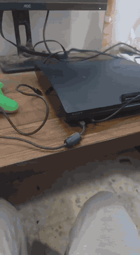 بلي 3 سلم نضيف مامصلح ولاداخل تصليح يجي وياة هارد خارجي مساحة 500 جيجة...