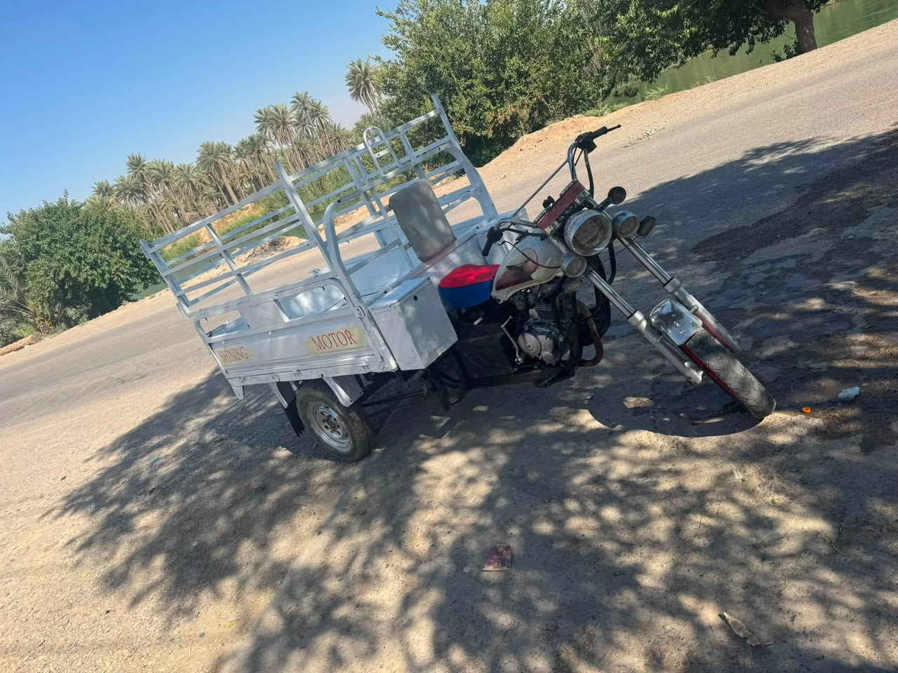 ستوته للبيع موديل ١٩ محرك ١٩ أوراق ٢ 
شغاله كهربائيات كامله أي نقص مابيه 
السعر ٨٥٠ 
للاستفسار  اتصل ع الرقم ***********
