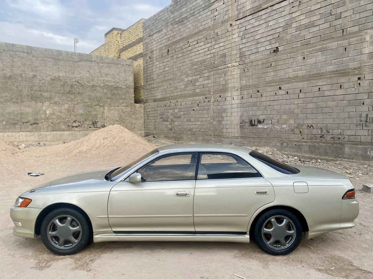 يالله سلام عليكم سياره مارك نفخ مديل 1994 رقم بصره نكليزي سنويه 2030 سياره مكفوله من (كص ونقل وضربه)محرك سفن ونجي وكير شرط لفحص الك حداده جديده تبريد شقال كهربايات كلهه شقاله دواخل كارتون تخم تاير جديد ولكب رياضي تولير ولحايه سياره حيل جديد الله شاهد تجي وشوف بعينك مكاني البصره وسعر (72)وبيهه مجال لطيبين رقمي *********** كل هلا بيكم 🙏🏻🪬
