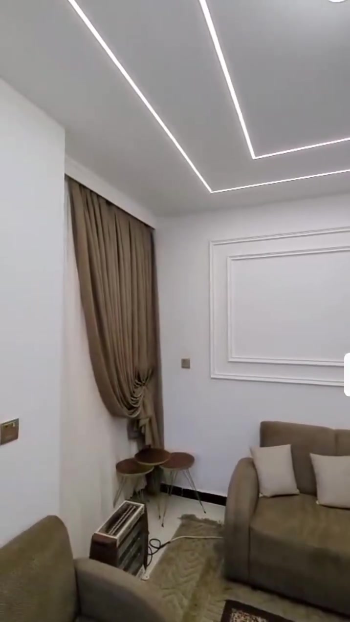 خلفه صبغ
 جبس بورد سحب بورك 
مودرن 
ملكي
شغل درجه اولى فقط بغداد 
للتواصل ***********
