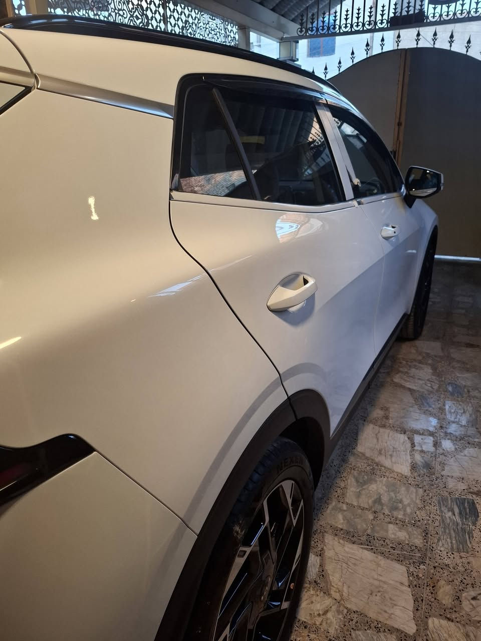 � كيا سبورتج خليجية 2025 – للبيع
📍 الموقع: بغداد
🔢 رقم السيارة: أربيل

🔹 الموديل: 2025
🔹 الوارد: خليجي
🔹 الحالة: ممتازة
🔹 الممشى: 8,000 كم (قابل للزيادة)
🔹 المواصفات: فول مواصفات 1/1
❌ ماعدا GT Line

✨ المواصفات:

 • سقف بانوراما
 • كراسي كهرباء
 • صندوق كهرباء
 • اشاير بالمراي
 • تشغيل عن بُعد
 • دوشمة كاملة
 • كشنات
 • السيارة نظيفة وجاهزة للاستخدام

💰 السعر المطلوب: 257 ورقة
🤝 قابل للتفاوض البسيط

📞 للاستفسار:
***********
