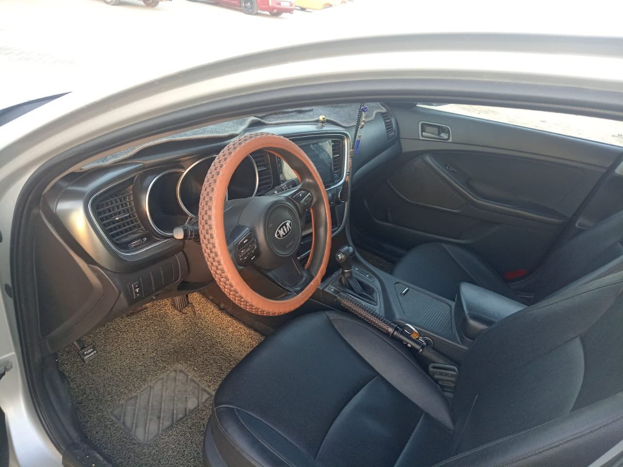 كيه ابوبتيما ٢٠١٤ وارد كوري كير مكينه حداديه جاهزه من كلشي بدي مكفول عدا باب مبدل اصلي ‭٠٧٧٥ ٥٩٢ ٩٢٣٧‬  رقم بصره هذا رقم راعيهه
