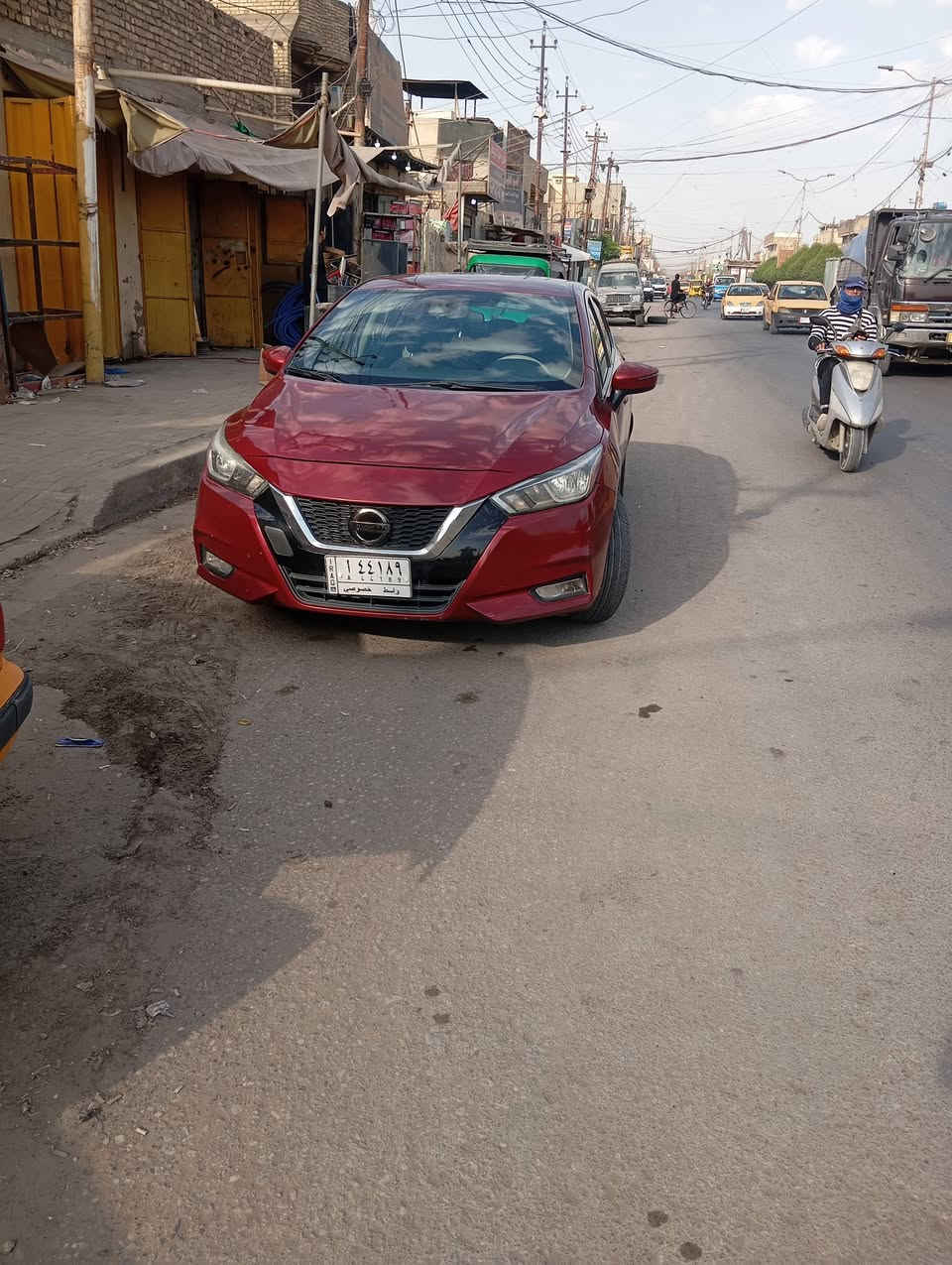 السلام عليكم نيسان فيرسا موديل 21 معوقين باقي سنه واصير حره رقم واسط حادث امريكا  جاملق وبنيد وبالعراق حادث جاملق خلفي وقبق الجنطه مبدل مكان السياره  بغداد مدينت الصدر عندي بيها وكاله بسمي السعر ٩٠وبيها محال هاتف ***********
