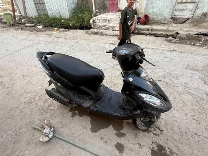 السلام عليكم دراجه كامكو v2 نضيفه مكفوله كفاله عامه  مديل 12مكانه شطره  غير متواجد عل الفيس رقم  صاحب الدراجه  ‭0781 578 9180‬
