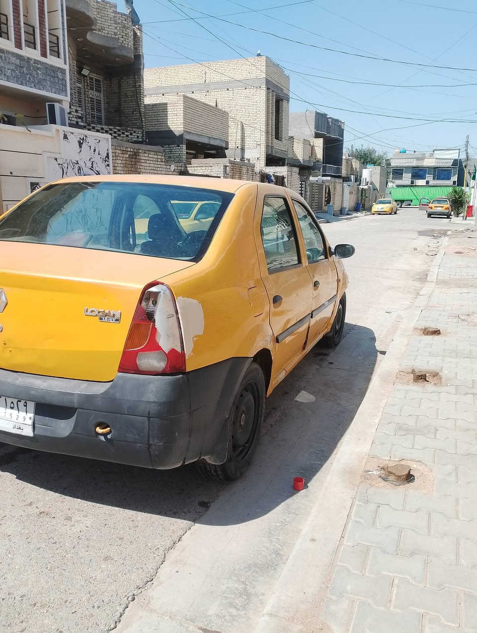 السلام عليكم رينو للبيع 2009 مكان جسر ديالى القديم سعر 15 ورقه مطلوبه 500 راعيها يريد تحويل***********
