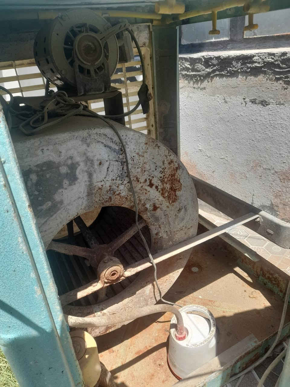 حجم ٢ونص شغال سرعتين سعر٩٠ وبيه مجال  مجال الفلوجه  الشهداء***********
