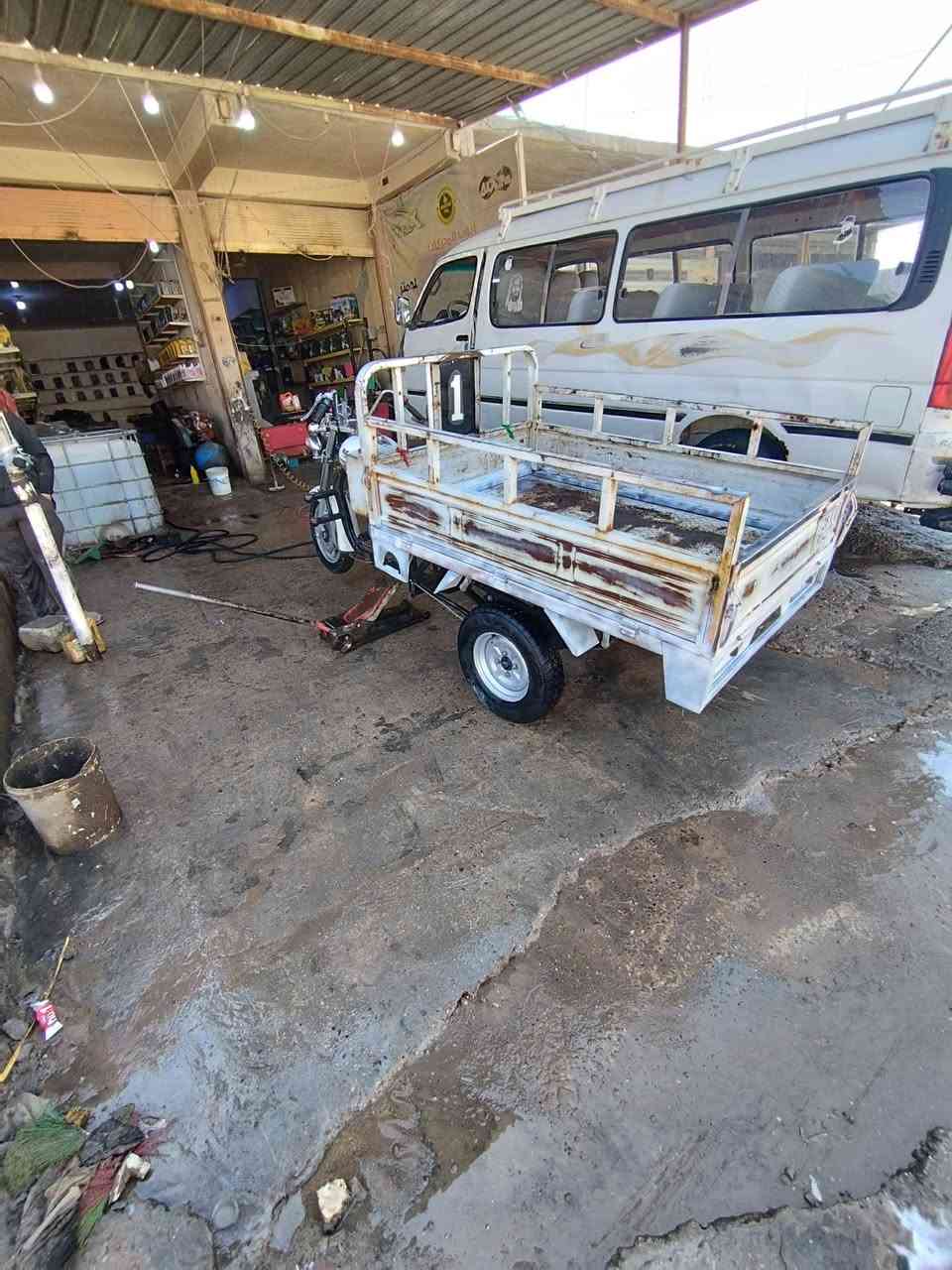 ستوته موديل 10باب اول شراي اتصل*********** مكان نجف براكيه شارع المطار القديم 

 دراجه تعمير جديد مقدم جديد دبلات ستيلات كهربائيات جديد كهربائيات شغاله سلف هندر نكره دراجه حلوه شلعه ومعدل 
 اكسن مال 7 بدي مال 7 تانكي جديد صالنصه ستيل دراجه رقم وسنويه انكليزي مداور شوكت ميعجبك شراي اتصل موشراي لاتشلع كلبي
