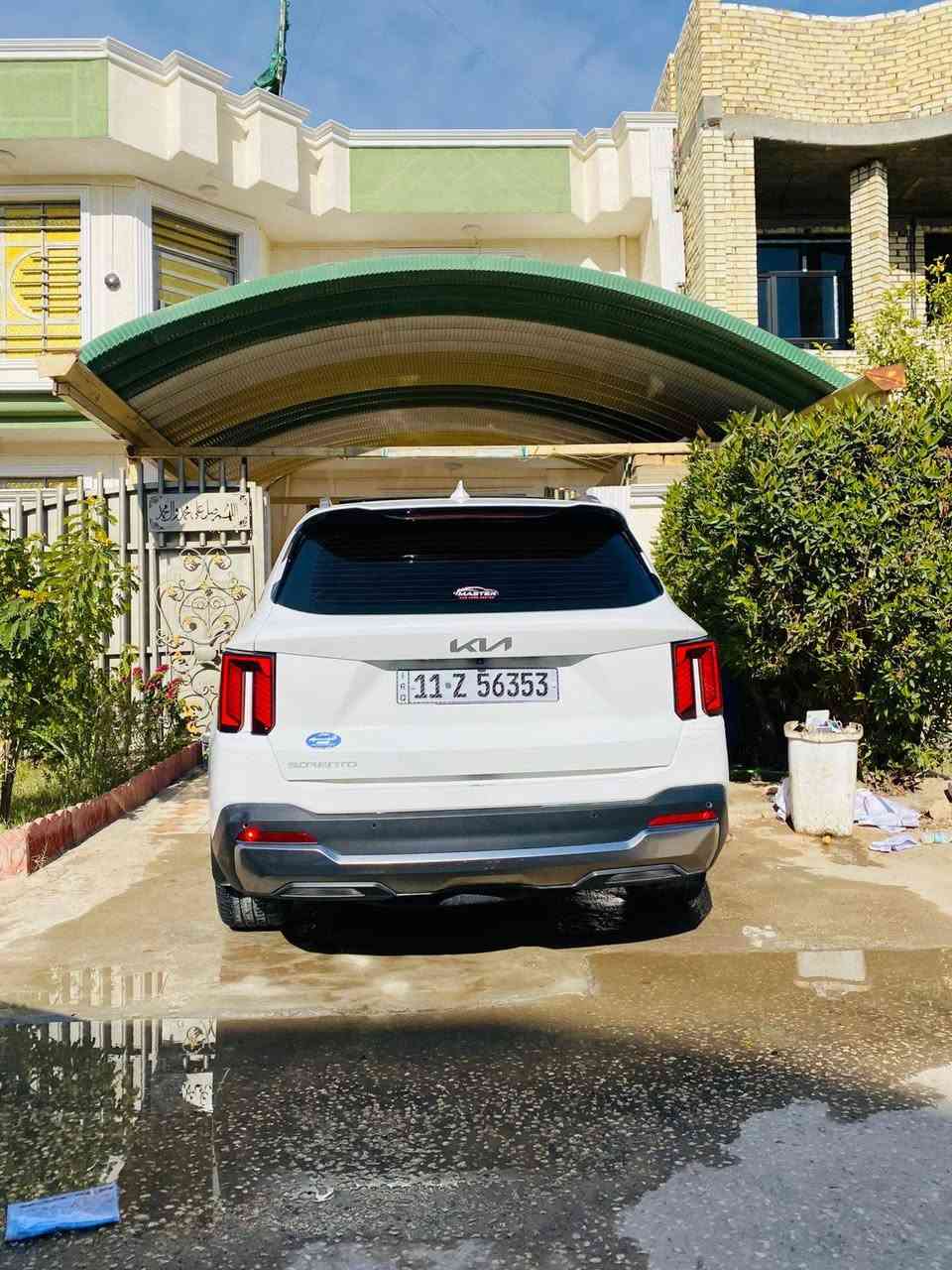 السلام عليكم سورنتو 2025 خليجي 
رقم بغداد انكليزي بسمي 
6سلندر ويل 20
فول مواصفات 
1.بنراما طكتين 
2.كشنات جلد بلادي 
3 .حساسات أمامي خلفي 
4.لد نهاري مع كشاف ضبابي 
5.تضليل كامل 
6.جنطه كهرباء 
7.بصمه ابواب 
8. كير ماوس 
9.مري شفط 
10. بردات خلفيه بلاديه 
11.شبعه راكب 
12.شاشه كبيره مع كامره دواره 
13. عداد الكتروني 
14. شاشه تبريد 
وبعد بيه هواي مواصفات 
واللسياره جديده واحلى من الصور بهواي 
سياره بيه بنيد مبدل فقط والباقي كفاله 
السعر 320 وبيه مجال 
الاستفسار ***********
