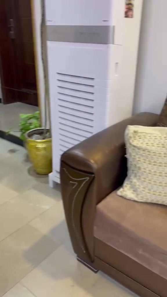 تخم نظيف مابي ضر  ٧ مقعد سعر ١٠٠ قفل


**إذا كنت صاحب هذا الإعلان وتريد حذفه لأي سبب، رجاءا أرسل رسالة إلى الدعم الفني**