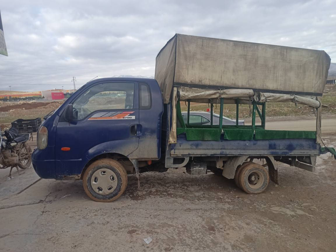 کیا دووو تەنی ساغ ساغ 
حیزام بۆیاخ 
علوج 
مۆدێل ٢٠٠٨ 
مەکینەی ٣٠٠٠ ی عادی 
کارەبای و گێرو مەکینەی بەشەرت 
مەکینەی ئەوروپی لۆک خراوەتە سەر بەشەرت ١٠٠ فیتەر 
٦ تای لۆک 
کامل کارەبای و تەقەو ڕەقەی بەشەرت 
چەمچەی بەقاڵی لەسەرە حازرە بۆ کەسابەت 
سعری ٦٠ گەڵا 
ناونیشان سلێمانی تاسلوجە 
0777 151 98 58
0750 909 05 95
تیل بۆ خاوەنی بکە جوابی کۆمێنت و نامە نادەمەوە السليمانية, العراق
