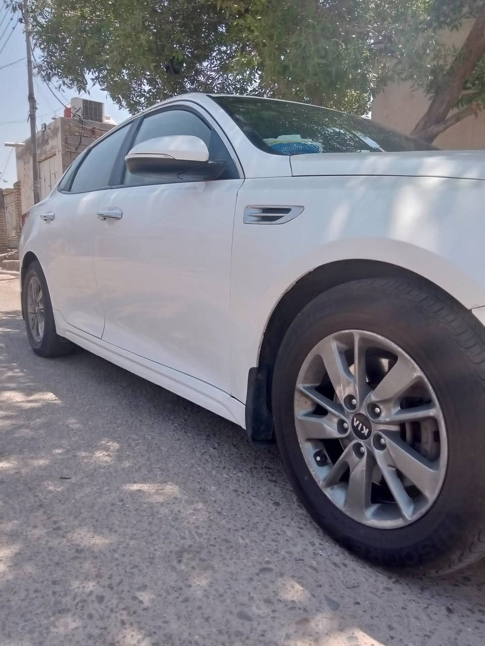 اوبتيما موديل ١٦امريكي تيربو محرك ١٦٠٠ سياره جديده بمعنى الكلمه مآل جناي سياره بيه جاملغ وبنيد بدون دواخل فقط تبدل
،،فول ماعدى الفتحه السياره بصمه 
السعر ١١٥مكان السياره ميسان أي استفسار 
***********
اوبتيما موديل ١٦امريكي تيربو محرك ١٦٠٠ سياره جديده بمعنى الكلمه مآل جناي سياره بيه جاملغ وبنيد بدون دواخل فقط تبدل
