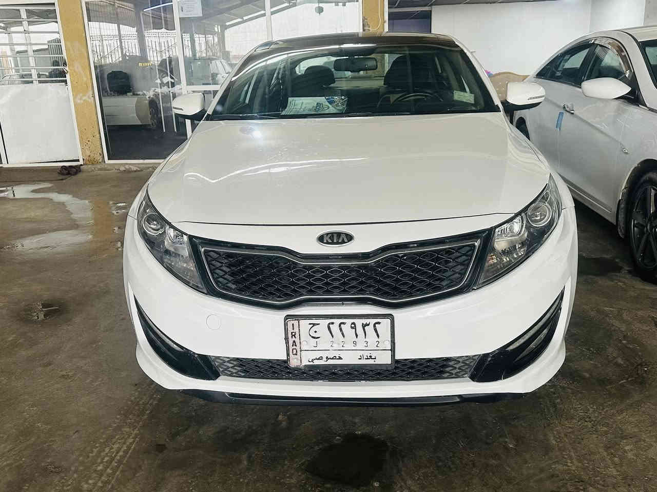 سلام عليكم 
للبيع كيا اوبتيما موديل 2013 رقم بغداد 
سياره فول موصفات واحد ع واحد ماشيه 170
محرك 2400خليجي جديده تخم تاير جديد 
صدر جديد بيه سونار موجود منشور 
بيها ثلث قطع تبديل بدون صبغ 
السعر 125بيه مجال مراوس عادي 
حسب قناعه عنوان صلاح الدين / دجيل 
للاستفسار ***********
