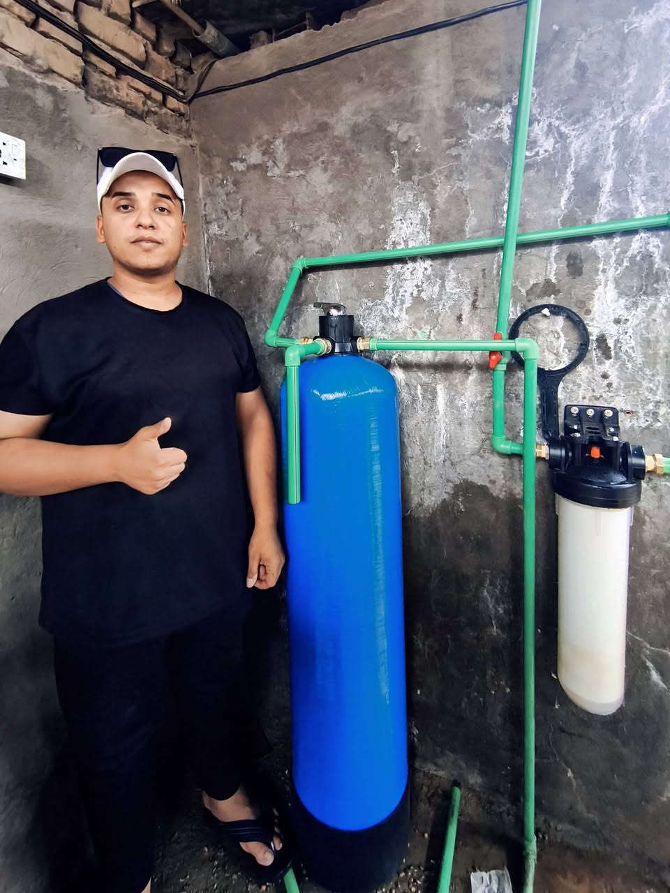 منظومات فلاتر المياه 💦
عندك منظومه عطلانه او تريد تبدل فلاتر 
او عندك اي شي استفسار يخص المنظومه 

خابرني واتساب // ***********
واذا صيانة بالبيت بس اتصل 👆🚚
