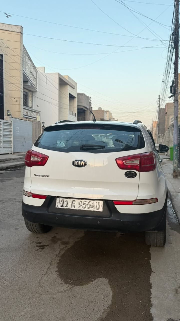 سبورتج خليجي 2014 مكفوله كفاله عامه فول مواصفات
محرك : 2400 
رقم بغداد تحويل بنفس اليوم
السعر : 160 وبيه مجال بسيط
رقم الهاتف : ***********
