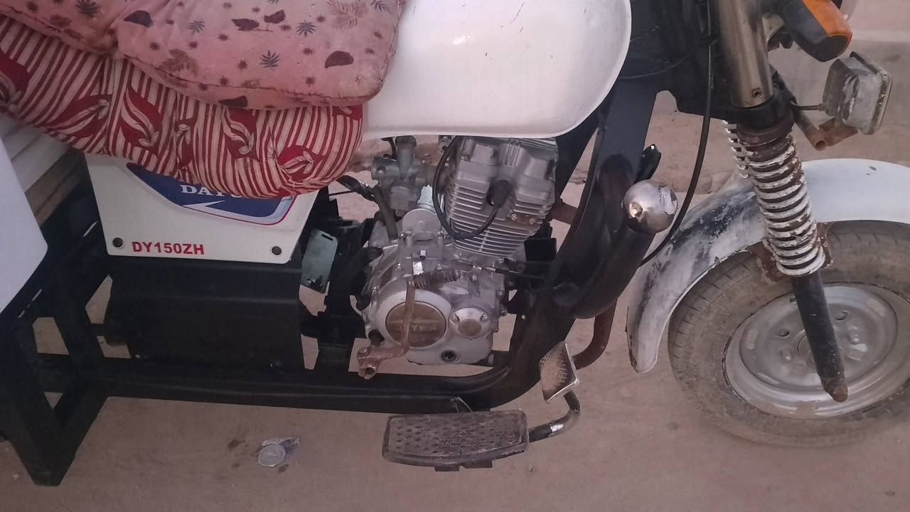 ستوته دايوان للبيع موديل 2013 اوراق اصولي جاهزه مكفوله مليون 300الف وبيه مجال مكلف بل نشر عل فيس مامتواجد  رقم ***********
