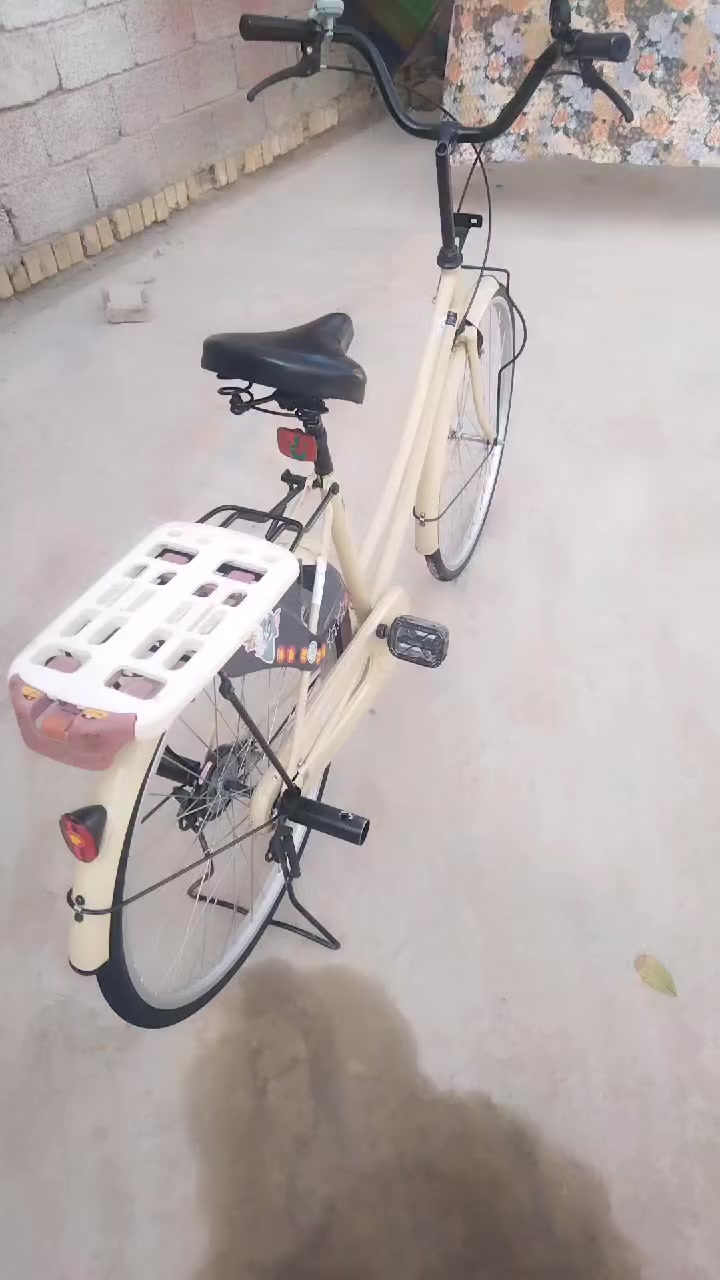 سلام عليكم بايسكل للبيع شركه بيدي موديل 22 السعر 140


**إذا كنت صاحب هذا الإعلان وتريد حذفه لأي سبب، رجاءا أرسل رسالة إلى الدعم الفني**