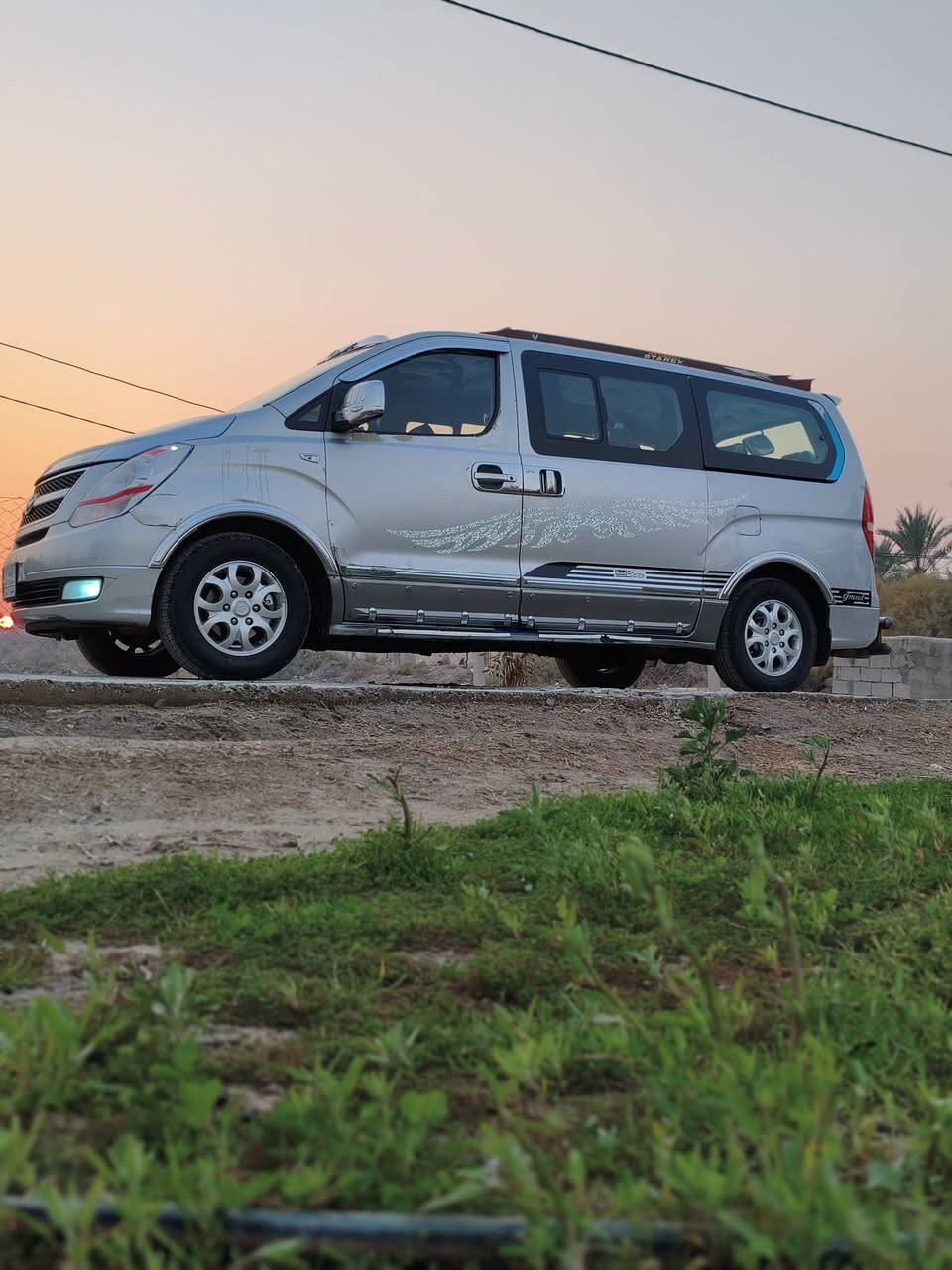 سلام عليكم ستاركس موديل 8 رقم بصره سنويه جديد مكينه جديده تخم تاير كير عادي مجول  كله جديد تبريد تدفه سعر 125 وبيه مجال حك جيه مكفوله من ضربه  مكان بابل ***********
