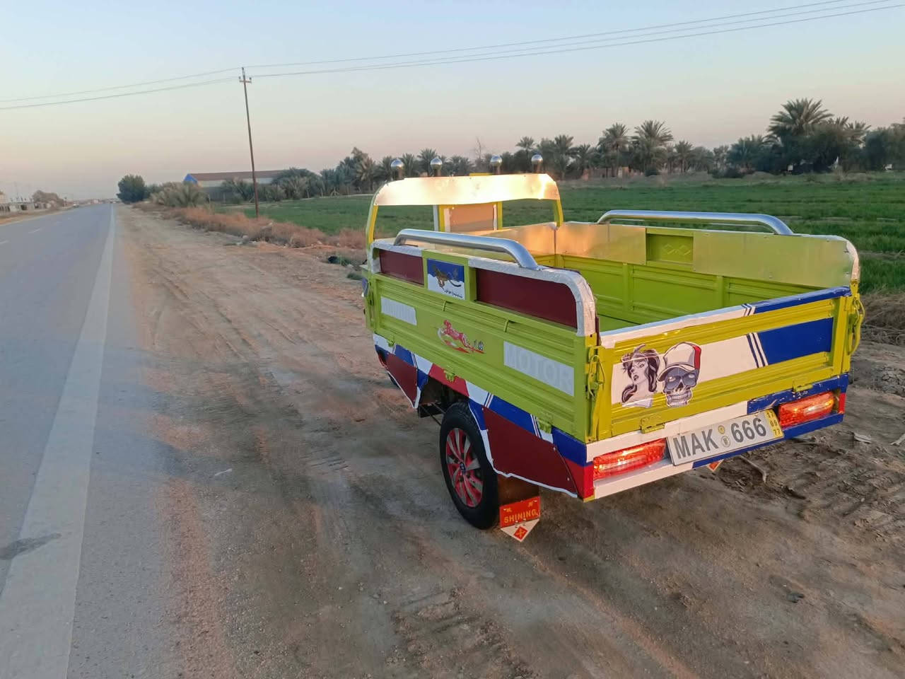 السلام عليكم ستوته للبيع موديل موديل 16 ستوته حلوه وجازه كهربائي شغاله مقفوله شاصي رقه اوراق اصولي انا بابل الشوملي كينا 22 السعر ١٢٥٠ وبيها مجال ***********
