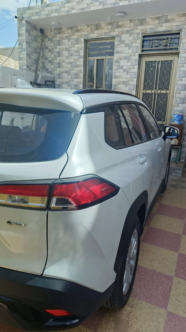 السلام عليكم للبيع تيوتا هايبرد فرونتلاندر
السياره اخت الزيرو موديل 2025 فئه s اعلى فئه 
. 4سلندر خليجي السياره واحد على واحد محرك 2000
. شرط كفاله عامه كير و محرك شخط مابيه سياره  
. فول مواصفات كشن كهربائي صنودوق كهربائي 
. سياره بدون صبغ بدون ضربه بدون طخه سياره عائليه مال جناي السياره برغي واحد ما مفتوح منهه 
. المكان الانبار الرمادي 
السعر 200 وبيهه مجال ترهم مراوس حسب القناعه
التواصل على الارقام واتساب موجود 
***********
***********
