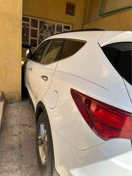 سنتافي 2017 وارد امريكي صورة الحادث موجود في الصور مع كافة التفاصيل
محرك gdi 2400 مفتوح رفع كازكيت من اجل تقليل الدفانس
والكير مستبدل
العداد 124000 ميل
مواصات فول تقريبا
فتحه بالسقف بانوراما
تحكم ستيرن كامل
شاشة كار بلي
اربع كامرات محيطيه
حساسات خلفيه ورادارات في المري
الدواخل جلد
كشنات الامام كهربائيه وتدفئه وتبريد تدفئه في الكشنات الخلفيه
الباب الخلفي كهربائي
السعر 160
رقم الهاتف *********** ابو الخصيب
