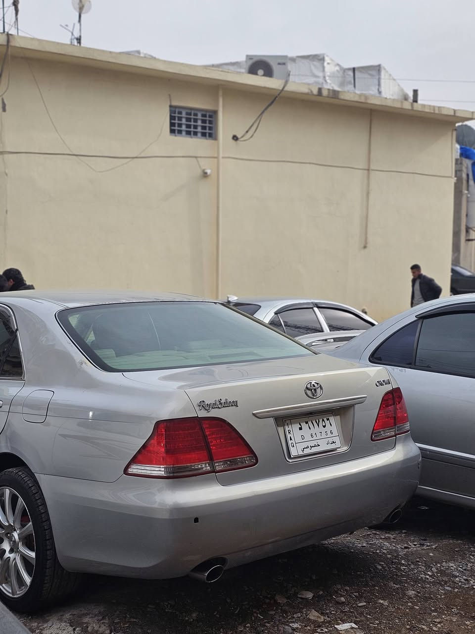 شاهانە بۆ فرۆشتن.                                                                 2005 بڕاوە بەتامی ساخ📦🈯️.                                                 💯دخول جدید. تازە داخی کامل کامل مەسرەف.                       بچوک بە بچوک ناو زەرد 2 دوگمە.                                            پێش و دوای حاسە.                                                                  82,000km حەقیقی ڕۆشتوە.                                                کونی گەرمیەکانی و شوێن محەوەرەکانی گیراوە.. کامل ناو غورفەکەی فومی تیا داخراوە.                                                    مەجموعە سوکانی لیکزس.                                                         چوار تایەو ویلی لۆک.                                                             ڕۆنی گێڕو مەکینە مەزبوت💯                                                         حمامو پۆڵیش کراوە.                                                              سەیارەکە ماڵی دۆستە سەیارەیەکی هەتا بڵێی جوانو ڕێک و پێک هەموو گیانی بەشەرت.                                                                            جوابی نامە نایەمۆ.Admin🩶                                                          *********** واتسئاپ،ڤایبەر
