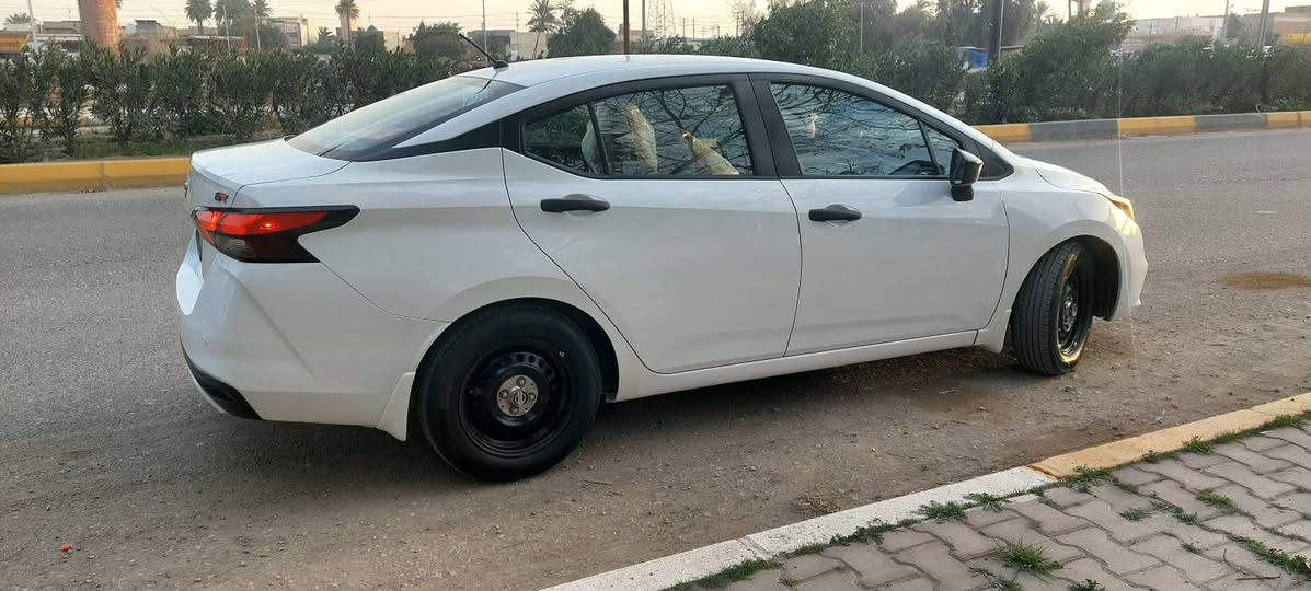 نيسان فيرسا موديل ٢١ وارد امريكي 
بيع او مراوس
المواصفات 
محرك ١٦٠٠ بلادي ممفتوح
تبريد ثلج
رادار
توقف ذاتي 
تحديد مسار 
هزاز ستيرن للتنبيه
شاشه كامرا بلادي بلوتوث
حساس خلفي بلادي 
ماشيه ٢٦ الف فقط قابل للزيادة 
صدر ممتاز 
تايرات نظيفه
ماشيه ٢٧ الف وقابل للزيادة
ضرر امريكا بنيد مبدل اصلي والجامرلغات الاماميه كلير بعقوبة, ديالى


**إذا كنت صاحب هذا الإعلان وتريد حذفه لأي سبب، رجاءا أرسل رسالة إلى الدعم الفني**