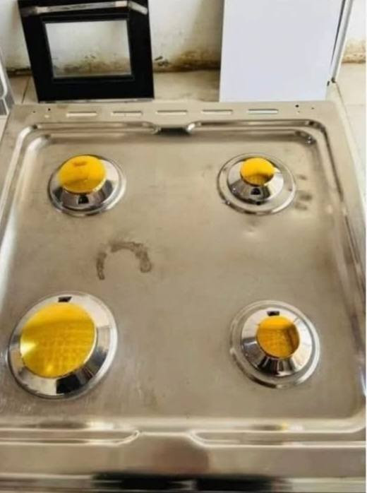 ورشة منير ابو علي الفنية تصليح كافة أنواع الطباخات مع شرط الضمان ومواد أصلية وبأسعار تنافسية مع تنظيف الطباخ بمواد مركزه مجاني موقع المحل حي الوحدة سايدين الكنيسة خلف محطة نينوى الشرقية للتواصل الاتصال على الأرقام *********** منير
*********** علي
