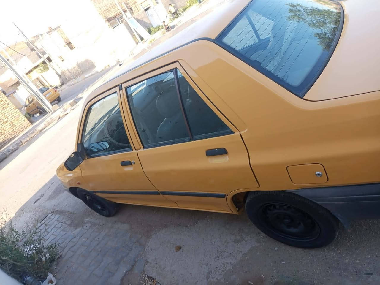 السلام عليكم 
متاح 
سايبه موديل 2017مكينه كير حداديه تخم تاير تبريدثلج تحويل ثاني يوم كوت شارع 40
موبايل ***********
