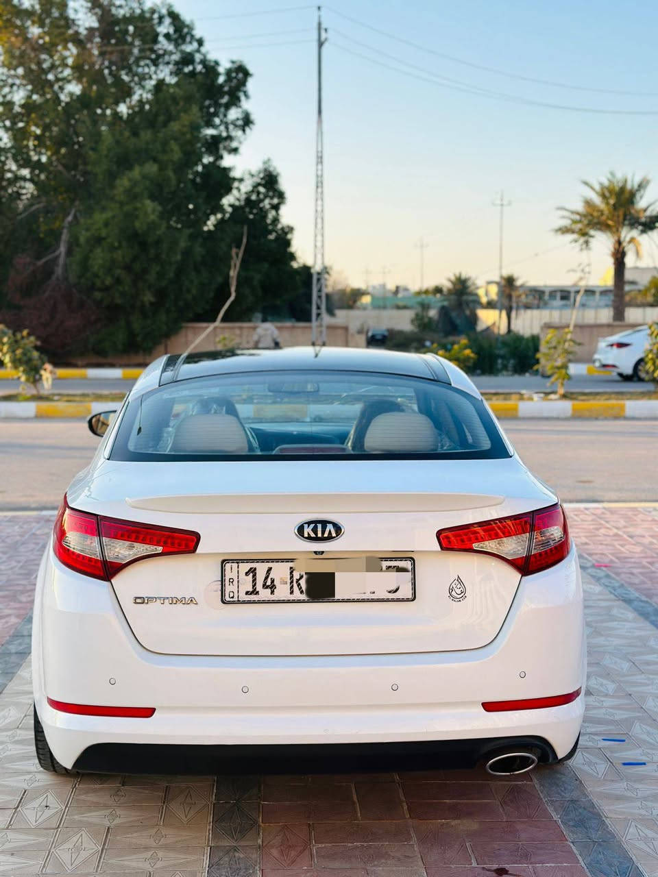 كيا اوبتيما 2013 خليجيه كفالة عامة
من الضربه والتبديل والصبغ 
رقم بصرة دولي الجديد
فول مواصفات 
محرك و كير كفالة من الفتح 
بصمة تشغيل ، بنراما ، تحكم استيرن ، شفتات بالستيرن ، حساس خلفي ، كامره ، مرايات شفط ، أشارة بالمرايه ، بكلايت لد ، كشنات جلد ، تبريد خلفي ، ويلكب 18 كروم
السياره  جديده وجاهزة حداديه تبريد ثلج 
السعر 147 وبيه مجال بسيط 
مكان السيارة بالناصريه 
للاستفسار الاتصال على ***********
