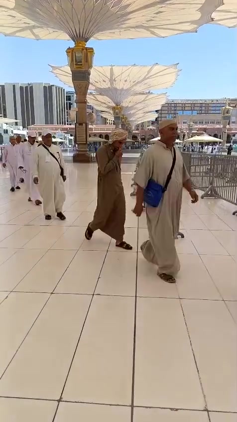 🕋 شركة البادية للحج والعمرة 🕋
​الحمد لله والصلاة والسلام على سيدنا محمد وعلى آله وصحبه أجمعين..
​بفضل الله تعالى وتوفيقه، نعلن لضيوف الرحمن الكرام عن تنظيم دخول الرجال إلى الروضة الشريفة، ليتسنى لكم الصلاة والسلام على خير الأنام في "روضة من رياض الجنة".
​نحن هنا لنرافقكم في أطهر الرحلات، مكرسين جهودنا لتوفير سبل الراحة والسكينة لخدمتكم.
​📍 موقعنا:
​بغداد - حي الجامعة
مجاور مرطبات مشمشة - داخل العمارة - الطابق الأول.
​📞 للتواصل والاستفسار:
​يسعدنا استقبال اتصالاتكم عبر الأرقام التالية:
​***********
​***********
​شركة البادية.. رفيقكم الأمين في رحاب الحرمين الشريفين
