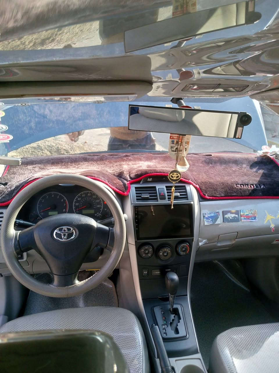 كورلا 2013 وارد امريكي مصبوغة حزام تبديل 3 قطع السيارة مكفولة كير ومحرك وتكم وقمارة وجنطة  السيارة بسمي رقم بغداد مشروع وطني لون فيلي السيارة نظيفة وما متعوبة ابد مكينتها 1800  السنوية لحد سنة 2028السعر المطلوب 120 وبيها مجال
مكاني بغداد التاجي 
رقمي ***********
***********
