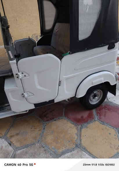 سلام عليكم تكتك لبيع مديل2022 حلوه نضيفه مال جناي تحويل ثاني يوم شوكت ما يعجبك ملاحضه لحد يكلي شبيه ما بيه تجي كلب تفيدك ما تفيدك دلل مكاني بغداد العبيدي كفل بس تحويل اني خذته هيج ابيع هيج رقمي *********** سعر 8بيه مجال     ربع ما ذب عليه كبل لشارع
