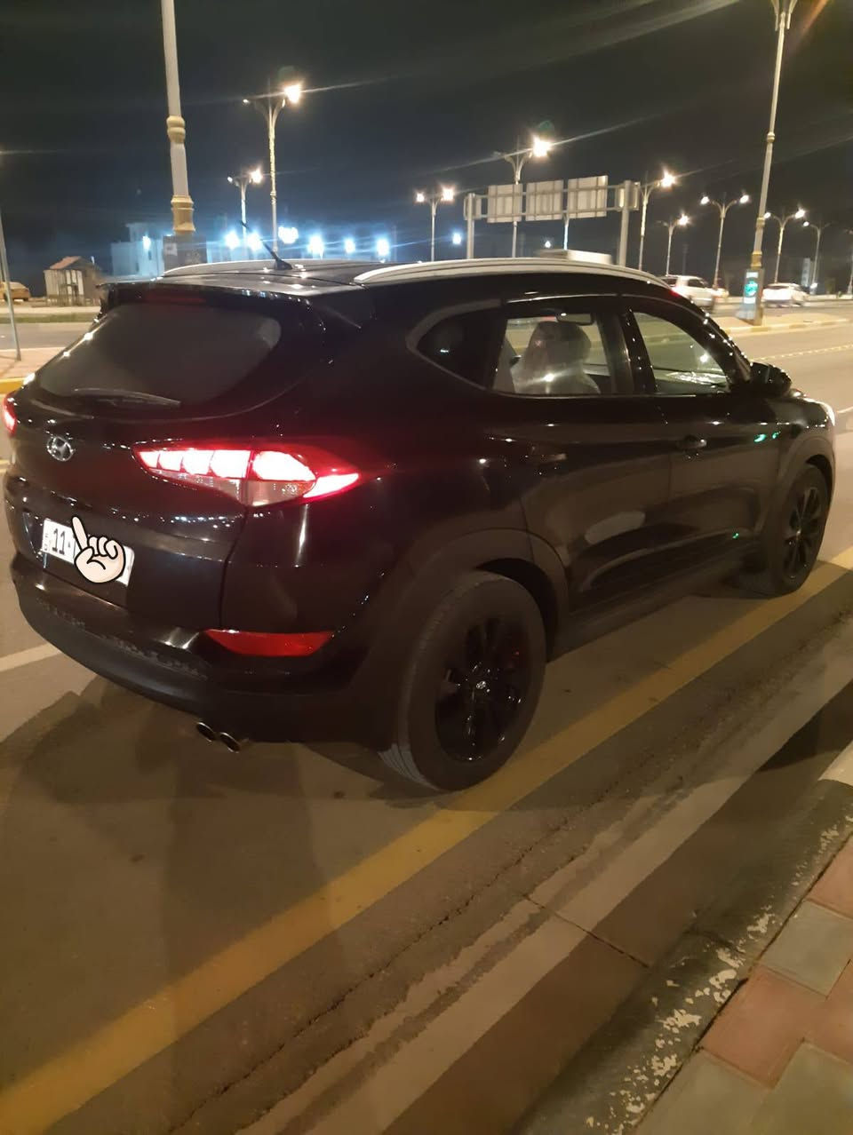 توسان موديل ١٨ امريكي رقم بغداد بأسمي ب ١٦٠ $  ***********  كربلاء
