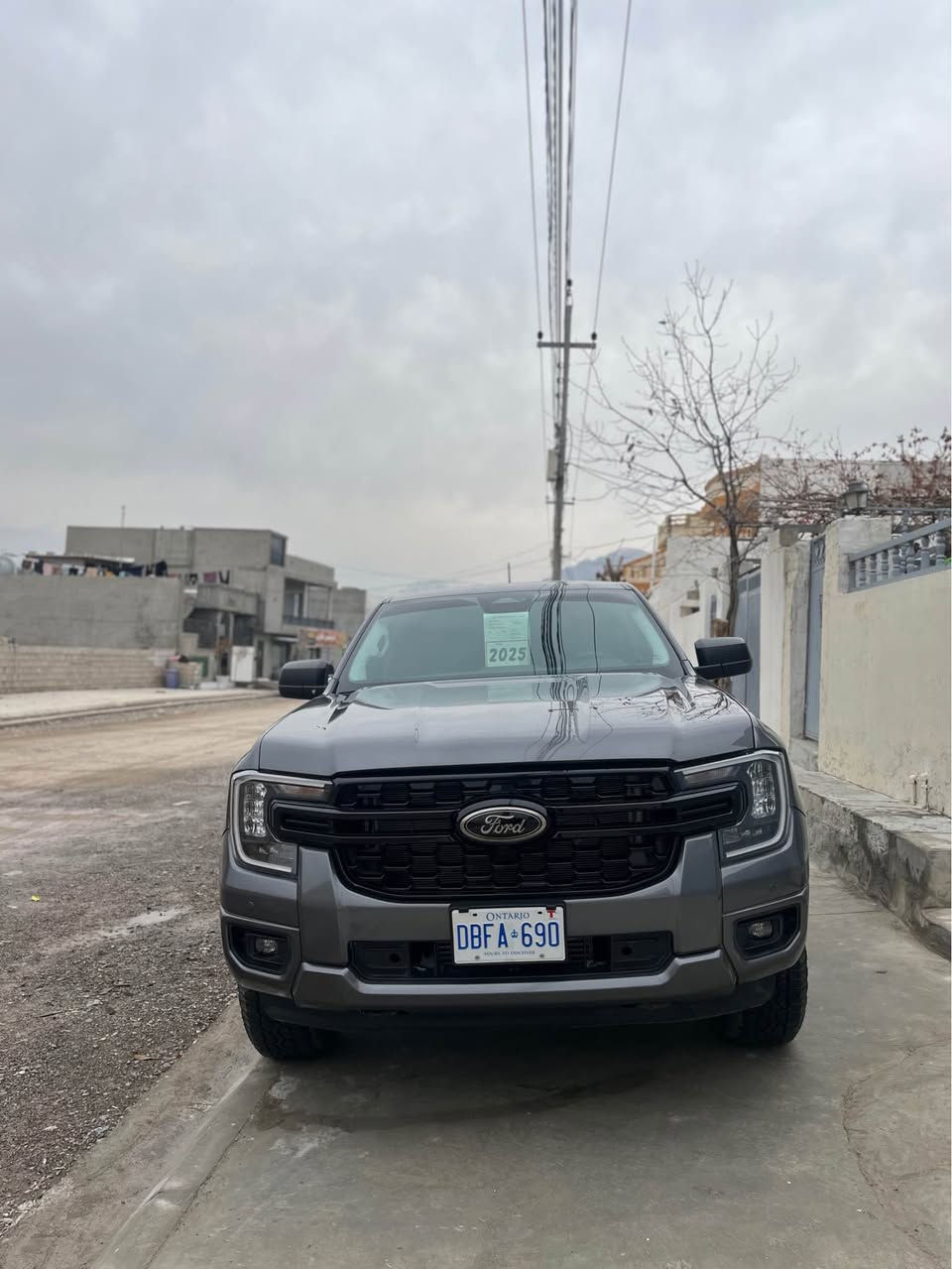 فۆرد رەنجەر ٢٠٢٥ دەبل ئەکسل  شاشە تێسلا ردار stx لۆک لۆکە تەنها ١٠٠٠ یەک هەزار رۆیشتوە. بئ بۆیاخە .ژمارە کاتیە ٣ مانگی لەگەل. نرخی ٢٧٨ مەجال 
*********** viber 
whastapp رانية, السليمانية
