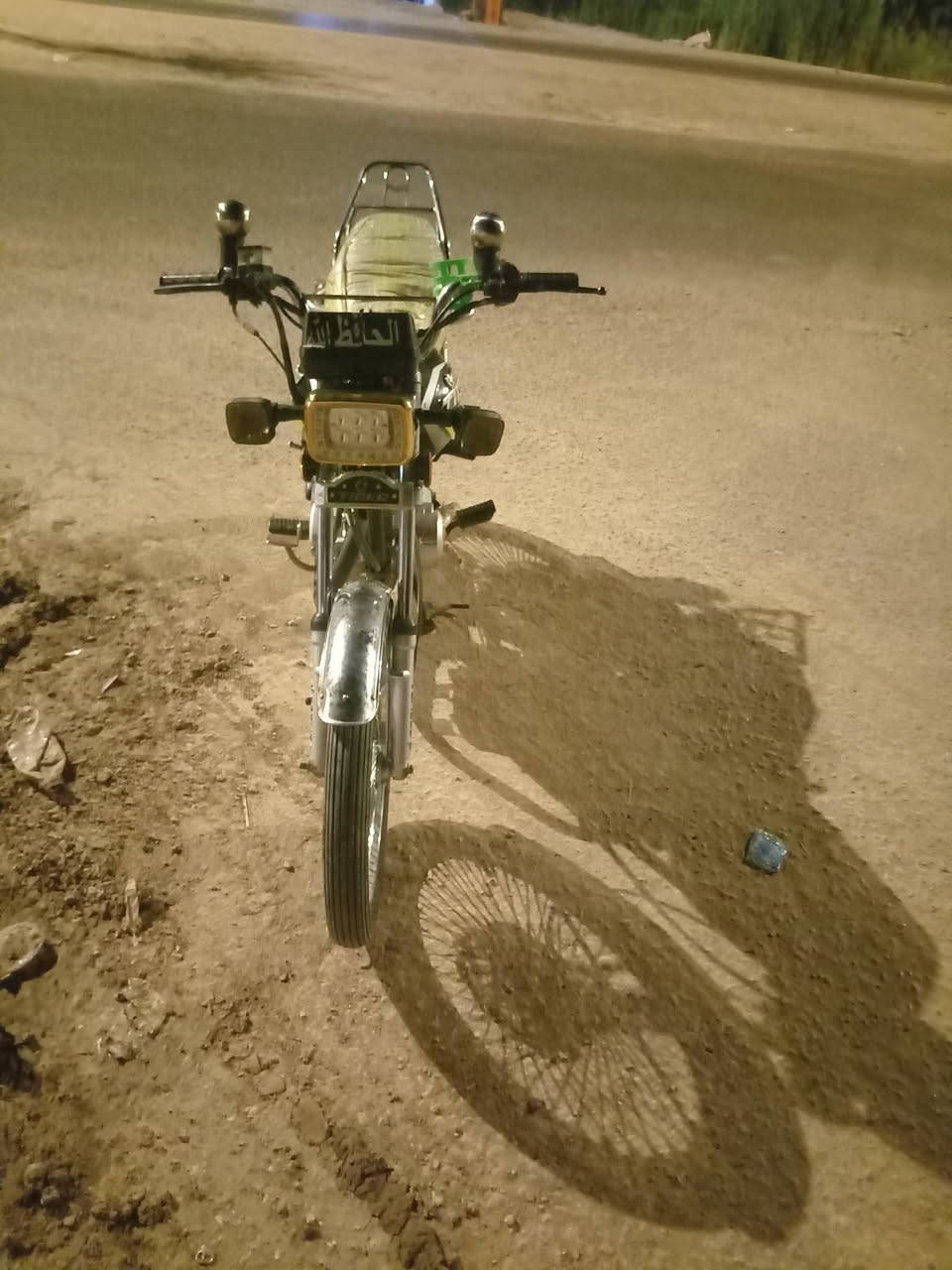 الدراجه للبيع اوراق اصولي محرك ما مفتوح كهربائيه شغاله مكان ديوانيه دغاره السعر 550 وبيها مجال موديل 23 رقم الهاتف ***********
