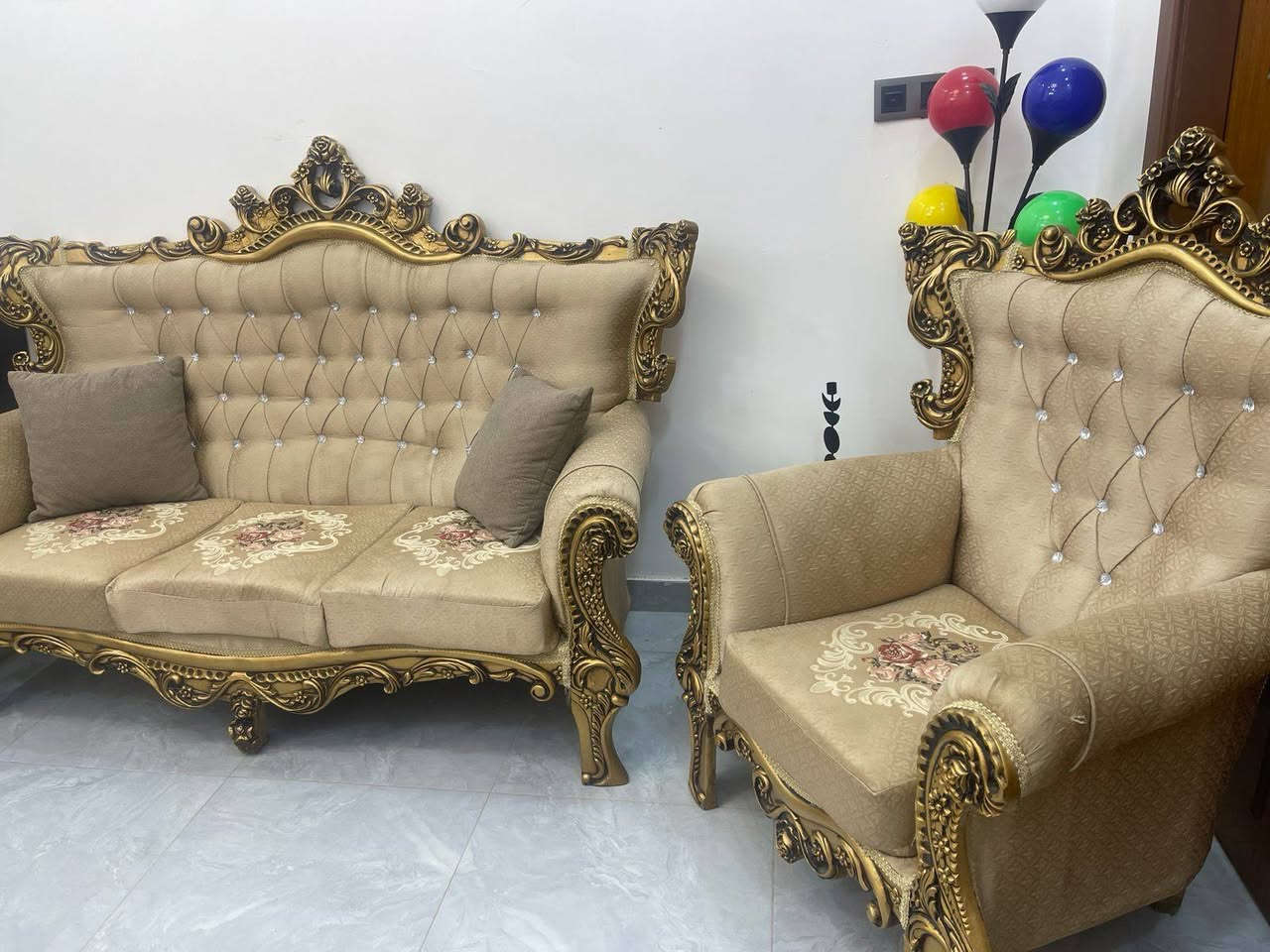 تخم تسكام تسكام مو بيعي
سعر 500 وبي مجال بس شراي يدخل خاص


**إذا كنت صاحب هذا الإعلان وتريد حذفه لأي سبب، رجاءا أرسل رسالة إلى الدعم الفني**