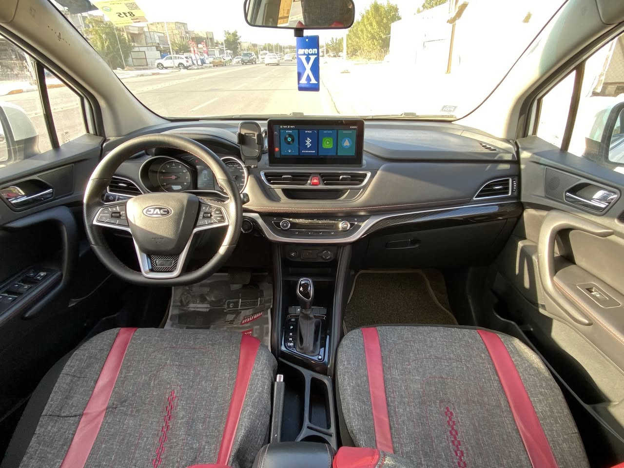 JAC  JS3 
2024
كفالة عامة بدون قطرة صبغ
محرك 1600 تنفس طبيعي(بدون تيربو)
كامرة خلفيه 
شاشة كبيره
تحكمات ستيرن
بصمة ابواب و بصمة تشغيل
كشنات جلد
كشنات تدفئة
لايت led امامي خلفي
إشاير بالمري
مري شفط
ماشية 31000 كم
السيارة بيه ضمان 6 سنوات من الشركة
العنوان بغداد الدورة
0773 163 0139
