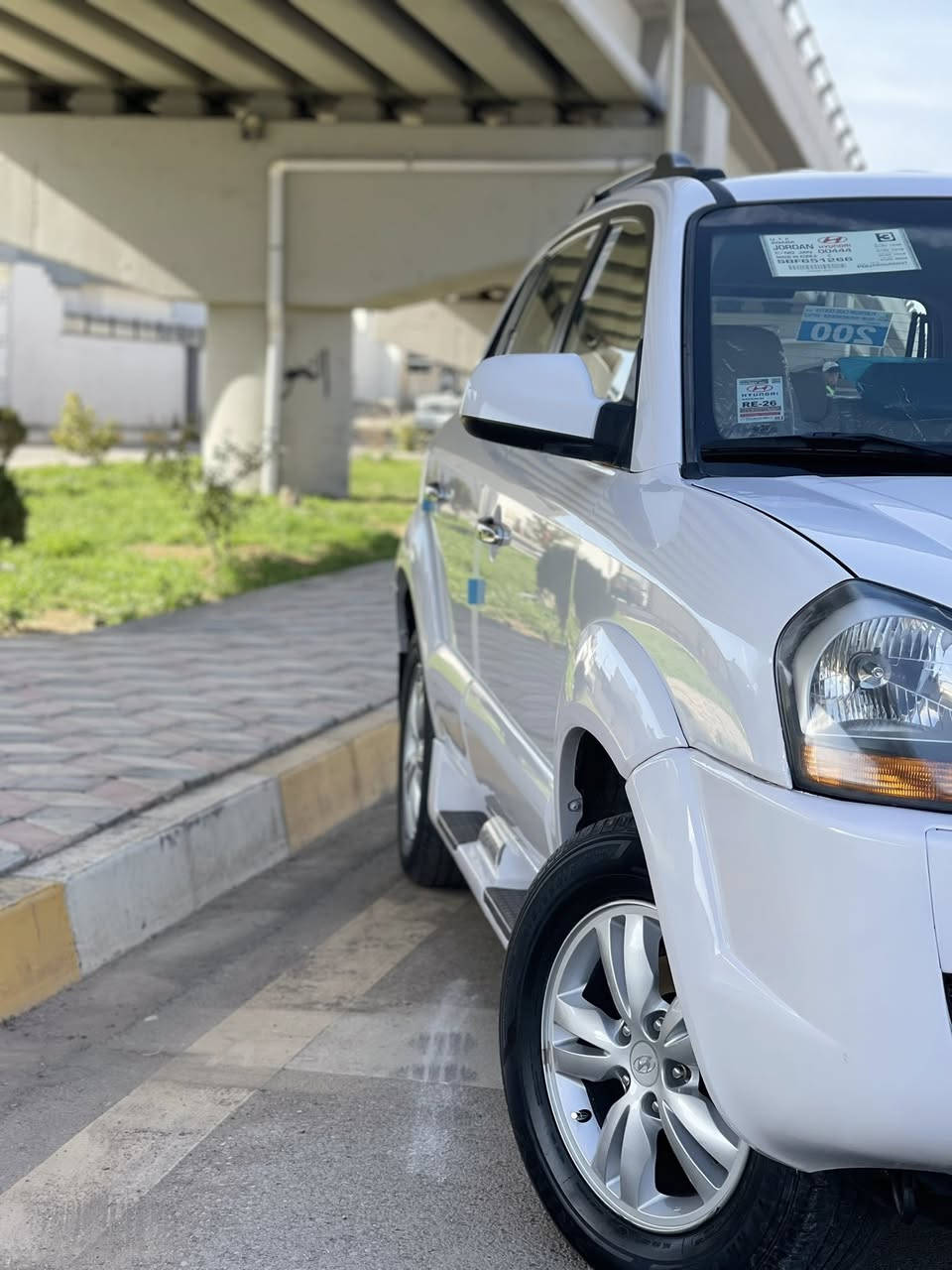 سلام عليكم توكسان للبيع سياره كلين بدون صبغ  بس بيه جم مكان رصعه موديل 2010رقم أربيل كير مكينه بشرط سعره 125بيه مجال مكان سياره كركوك رقم تلفون ***********
