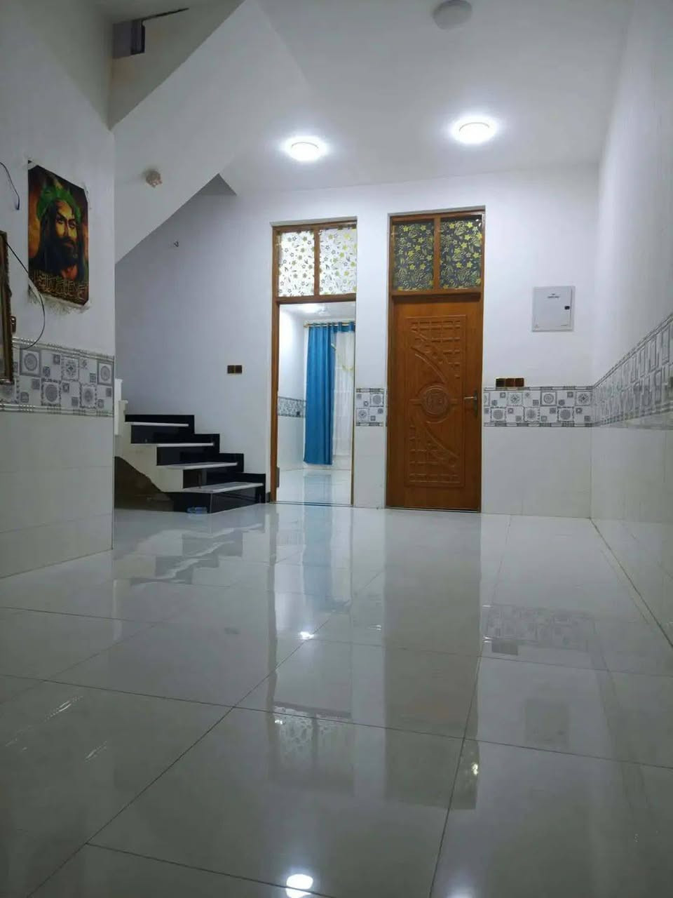 الدار للبيع مساحه ١٢٠ متر طابو صرف

تبليط بيت بناء حديث جداا

خدمات كامله

قرب تجاري

طابق واحد

. بسرعه حصل فرصتك 👍

العنوان ابي غرق حي سلام

***********
