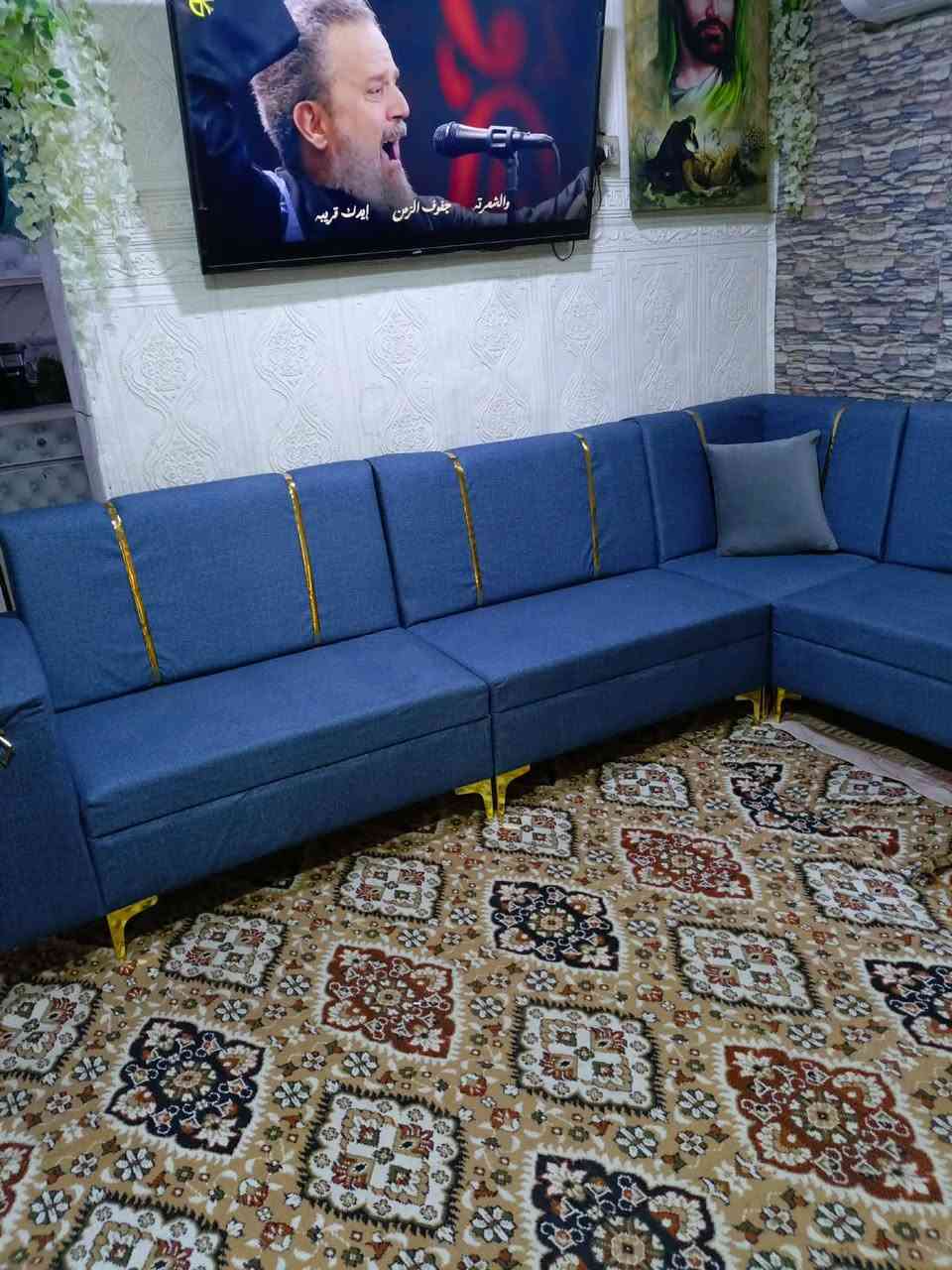 تخم ديوان 6 قطع 11 نفرات تفصال مامستخدم ولا دقيقه خشب لوك سفنج بلوك كلش قوي قماش كتان 300 بي مجال قليل الي يريده يراسلني توصيل موجود  @الجميع


**إذا كنت صاحب هذا الإعلان وتريد حذفه لأي سبب، رجاءا أرسل رسالة إلى الدعم الفني**