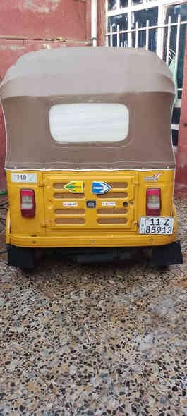 السلام عليكم تكتك للبيع موديل 2018 شهر 12 بنهايته سنوية ورقم نكليزي تحويل ثاني يوم معمره بيها دوس جاهزه من كلشي عنوان بغداد الحسينية الراشديه ***********
