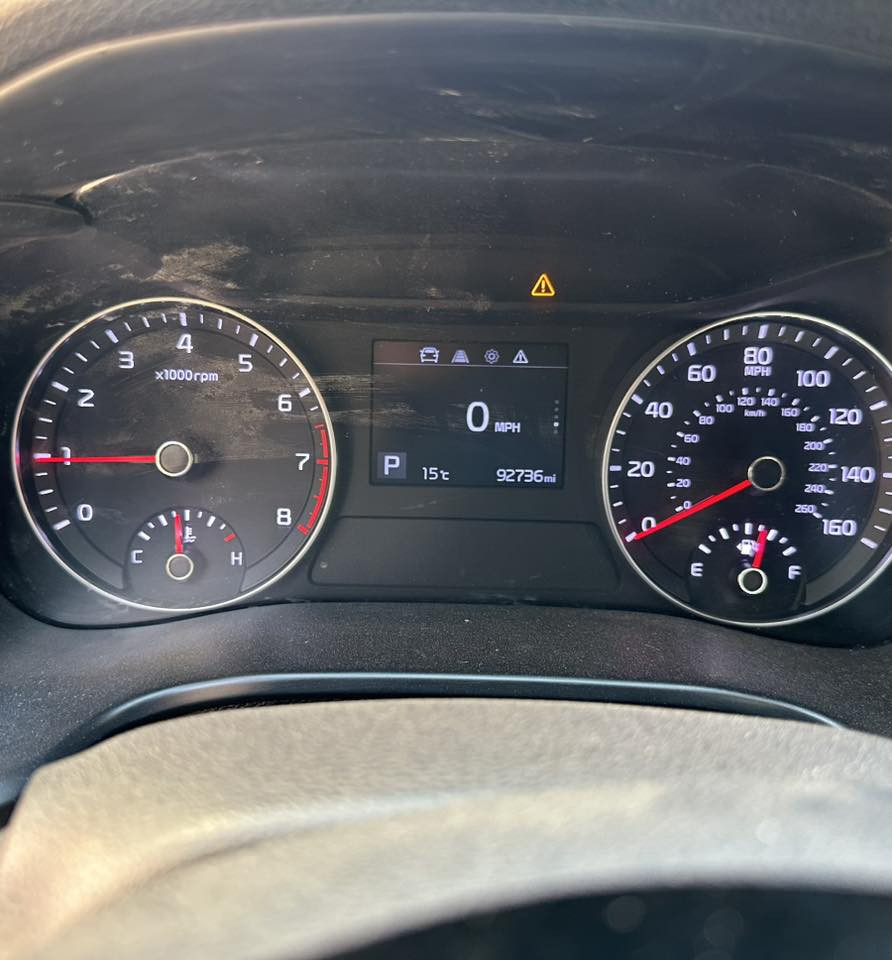 سلام عليكم للبيع كيا فورتي رقم اربيل الجديد
موديل ٢٠٢١ وارد امريكي احمر

 ماشيه ٩٢ ميل السياره نظيفه كلش بدون اي نقص

حادثه جدا بسيط شويه بل جاملغ الامامي الايمن مصبوغ ومبدل بدون دواخل ولاايرباك  كير مكينه تبريد حداديه كله مكفوله تخم تاير كله جديد مواصفات نص فول رقم اربيل تحويل او وكاله  
نص مواصفات

يوم العنوان بغداد السيديه 

السعر ١٣٨ وبيه مجال بسيط بيع او مراوس

للاتصال *********** 

صور الحادث موجوده بالاعلان
