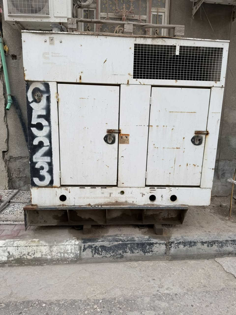 سلام عليكم شباب مكلف بل نشر انه مولد امريكي بسعر مناسب بيه مجال تواصلو ويه صاحب المولد هاذ رقمه 

‭0770 001 9919‬

@إشارة
