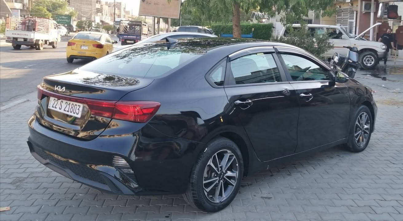 ***********
رايدهة ب 127 ورقة وبيهة مجال
كيا فورتي 2023 وارد أمريكي
محرك ٢٠٠٠ دوش لوووك مامفتوح
كير cvt بلادي لووك
شاشة كبيره،، كاميرا دوارة 
الداخل تنتة انارة روز رايز 
رادارات جانبية نقطة عمياء 
رادار امامي توقف ذاتي
قيادة آلية تحديد مسار
اشاير بالمري 
مري شفط كهرباء 
لايت عدسة زنون الأصلي 
ماشية 39 الف
رقم أربيل باسمي السيارة تحويل مباشر رقم وسنوية وهزة جديدة
حادثهة بنيد شطح من فوك وباب الصدر تعديل وصبغ بدون تبديل بغداد, العراق
