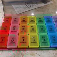 علبة دواء • تنظيم أدوية • للسفر