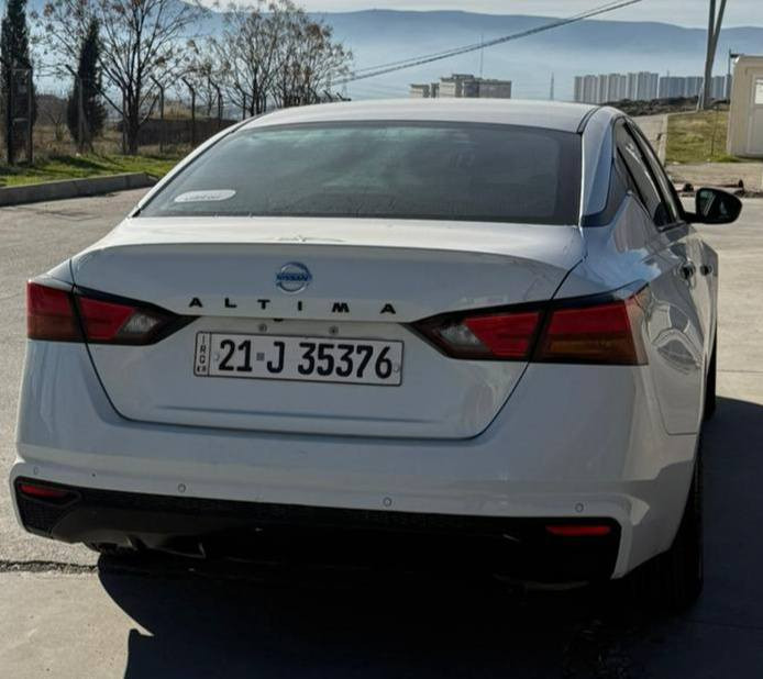 نيسان ئاڵتيما 2022 مواسەفات S
ئاڵتيما رەنگی سپی بەفری مواسەفات S
تەنها ٢٢ مايل ڕۆشتوە
ڕاداری پێشوو دووا 
ڕاداری ئاوێنە 
کامل زينۆن
تەحديد سورعە
سەيارەکە کامل سێرڤزکراوە تازە ڕۆنی گۆڕاوە
ڕەقەمو سەنەوی تازەيە با ناوی خۆمانەوەيە

سعر لە کۆمێنت داوابکە ڕاستەخۆ بۆت دیت 📩 

٢ پارچەی بۆياخە چەمەلەخی لای سەکن و بۆنيد بەتانەکەی بۆ گۆراوە پەلەيەک سارد بە درگای دوای سايەق هەيە 
گێڕو مەکينە بە شەرت
تەقەورەقە بە شەرت

ژمارەی خاوەنی 
***********
***********
