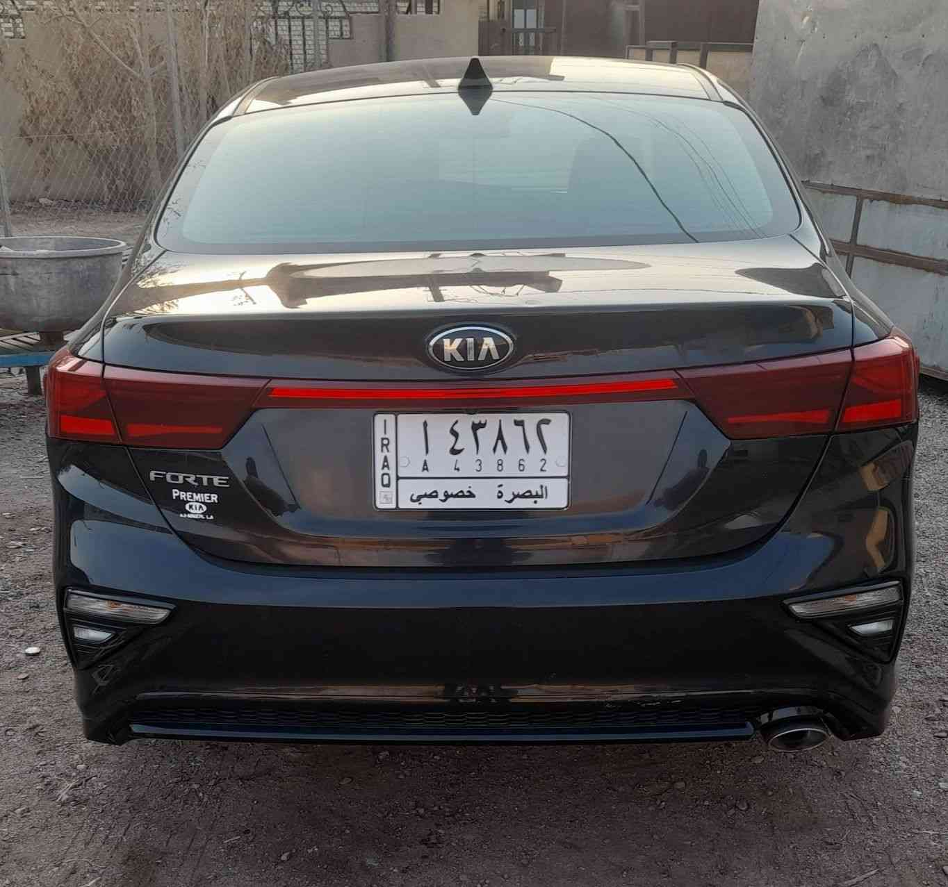 فورتي موديل 21.  الحادث كما موضح بل صورة بل اضافة اكو شخوط بل سيارة وموجودة بل صور انتهاء السنوية بعد 3 سنوات السيارة حرة ومكاني البصرة الجمعيات السعر 148 رقم الهاتف *********** البصرة, العراق
